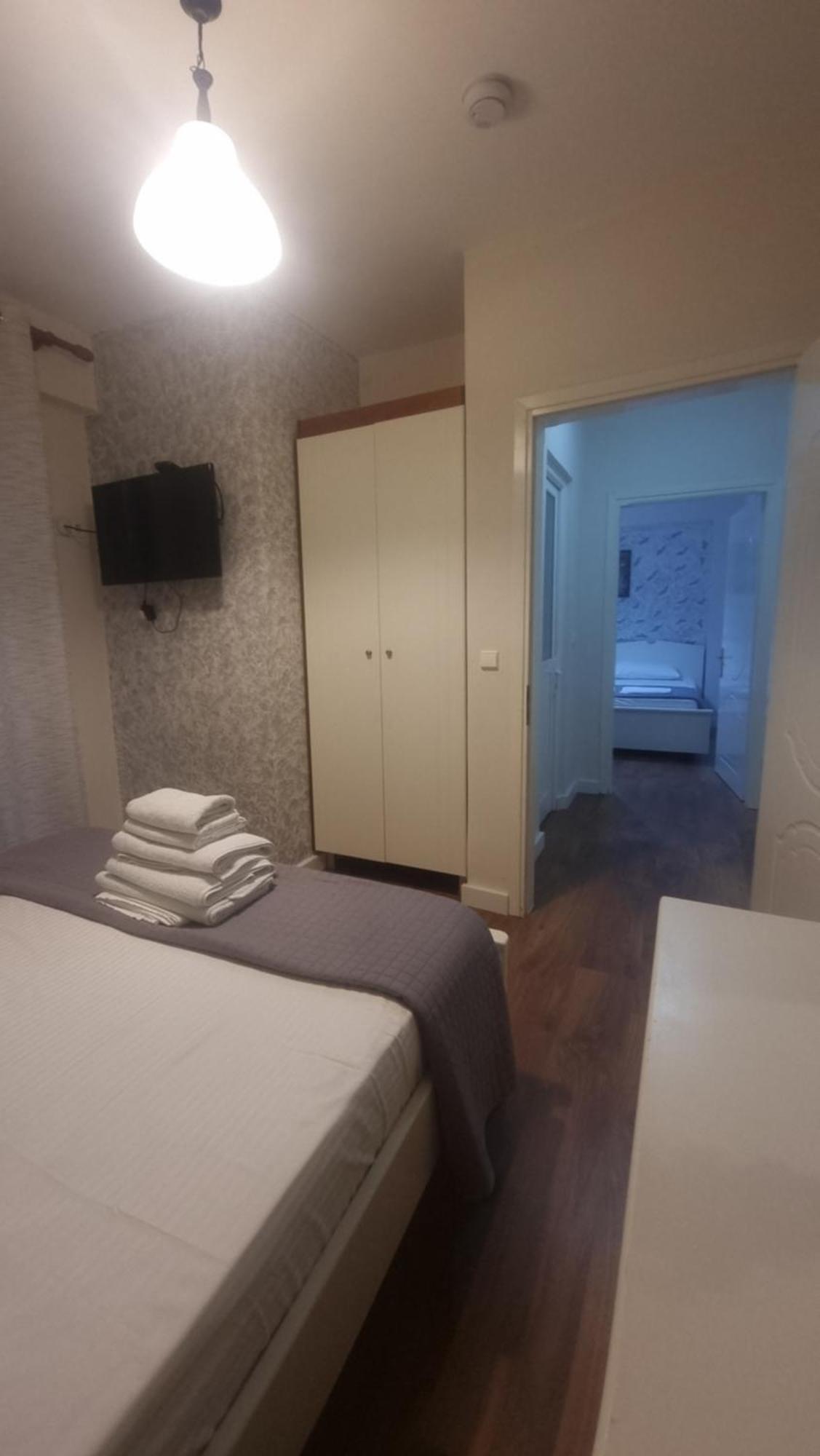 Hotel Klironomi Sarande Ngoại thất bức ảnh