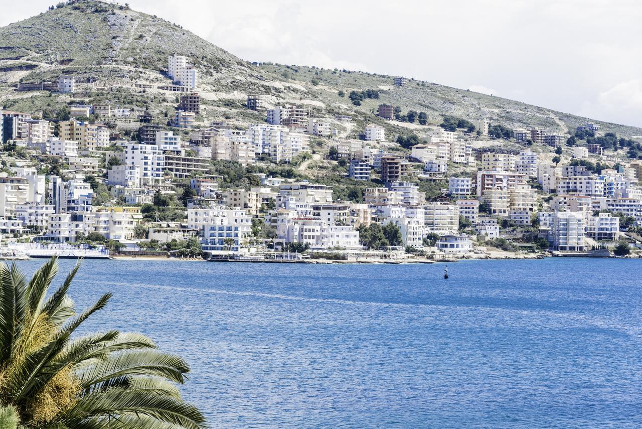 Hotel Klironomi Sarande Ngoại thất bức ảnh