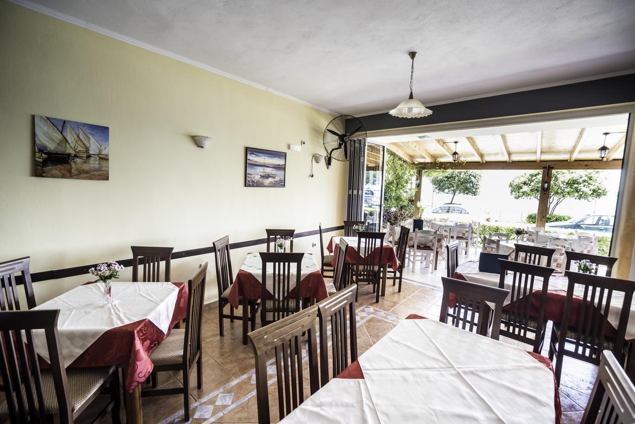 Hotel Klironomi Sarande Ngoại thất bức ảnh
