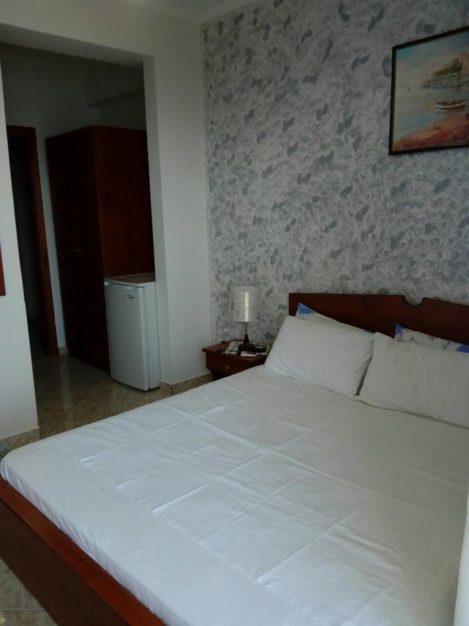 Hotel Klironomi Sarande Ngoại thất bức ảnh